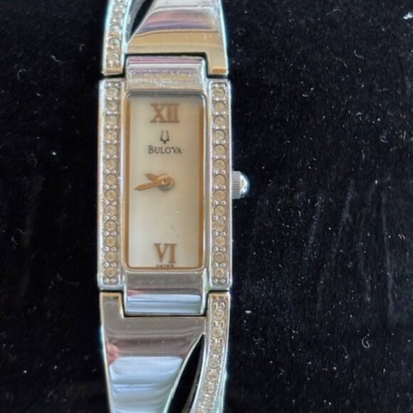 Bulova Ladies Watch 96T63 - Picture 8 of 10